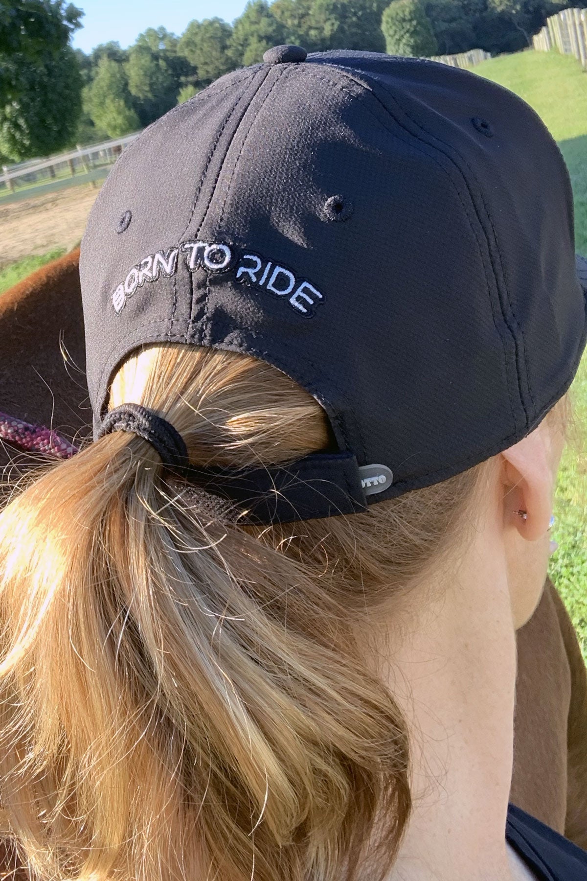 Logo Cap